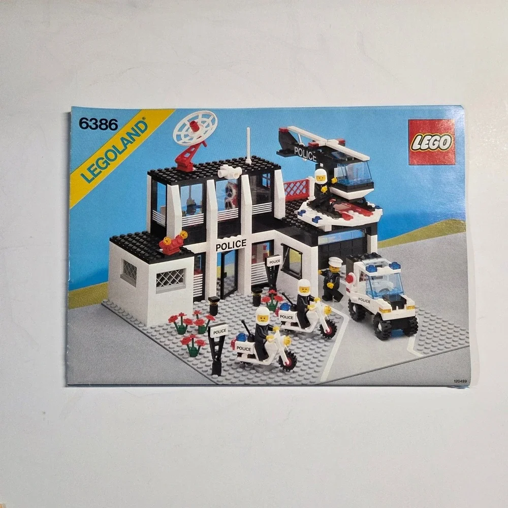 LEGO Legoland Police Command Base 6386 Manual Vintage 1986 Town Set Instructions